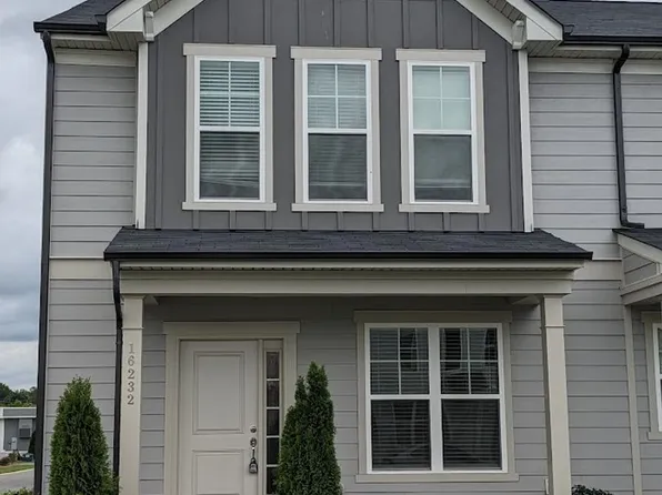 16232 Leading St, Charlotte, NC 28273