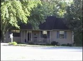 10226 Misty Brook Ln, Knoxville, TN 37922