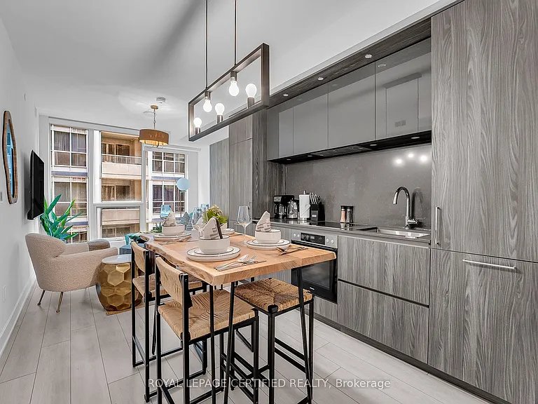 15 Mercer St #705 — Photo 11