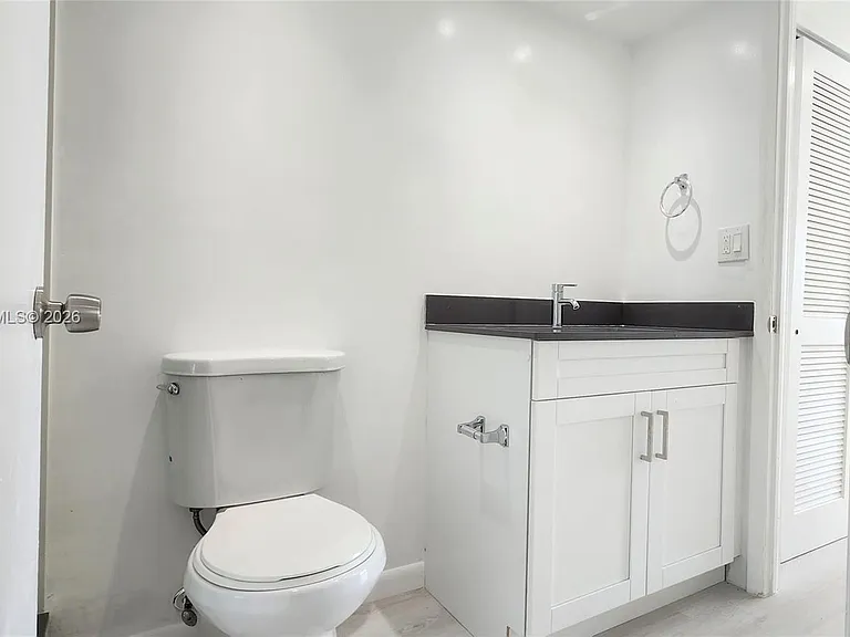1200 NE Miami Gardens Dr #1005W — Photo 23