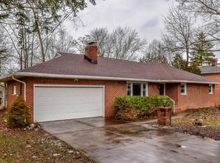 340 Kenridge Rd, Akron, OH 44333