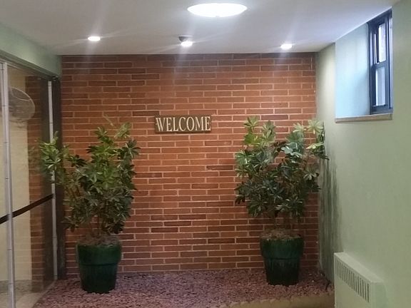 2nd image of 70 Park Ter E APT 3L