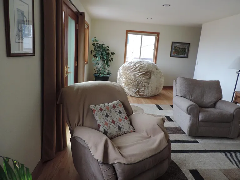 Another view of the living room.