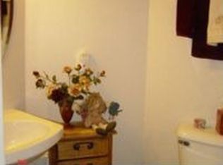 8305 Mendenhall Pl, Mechanicsville, VA 23111