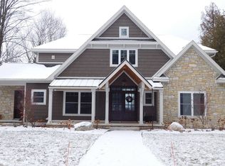 10254 E Elk Lake Dr, Rapid City, MI 49676