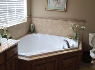 101 NW Jackie Ave, Grain Valley, MO 64029