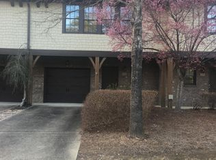 1072 Inverness Cove Way, Birmingham, AL 35242