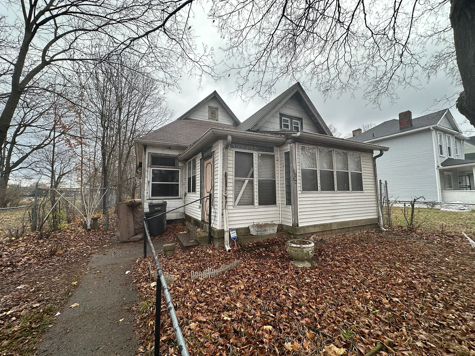 2939 Boulevard Pl photo 1