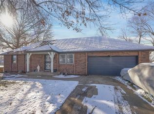 1700 S King Ave, Harrisonville, MO 64701