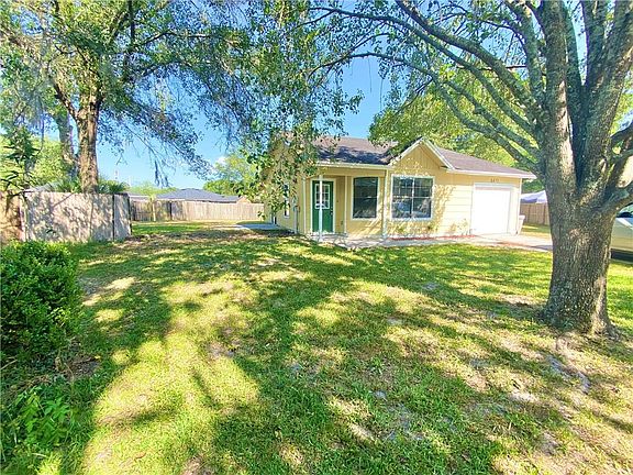 3rd image of 6471 Sable Woods Dr E