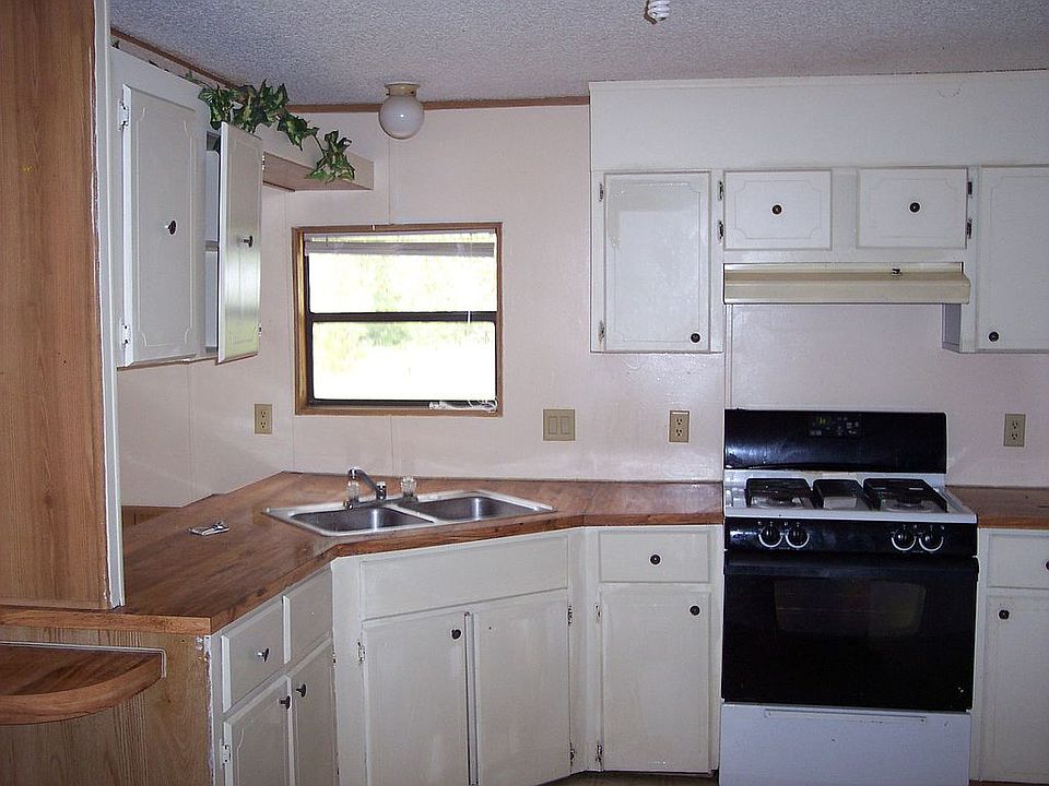 1st image of 95081 Leo Dr