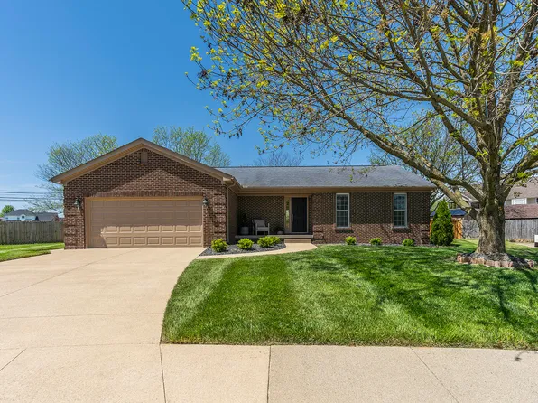 852 Eagle Crest Dr, Versailles, KY 40383