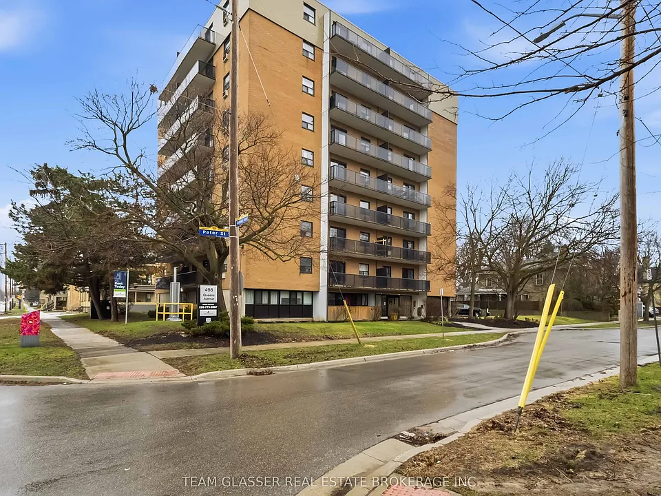 498 Queens Ave #802