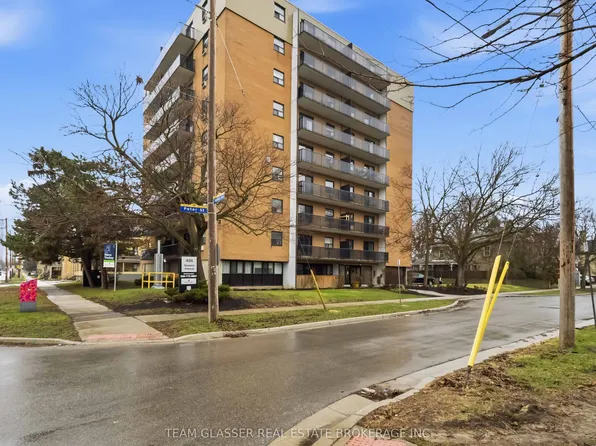 498 Queens Ave, London, ON
