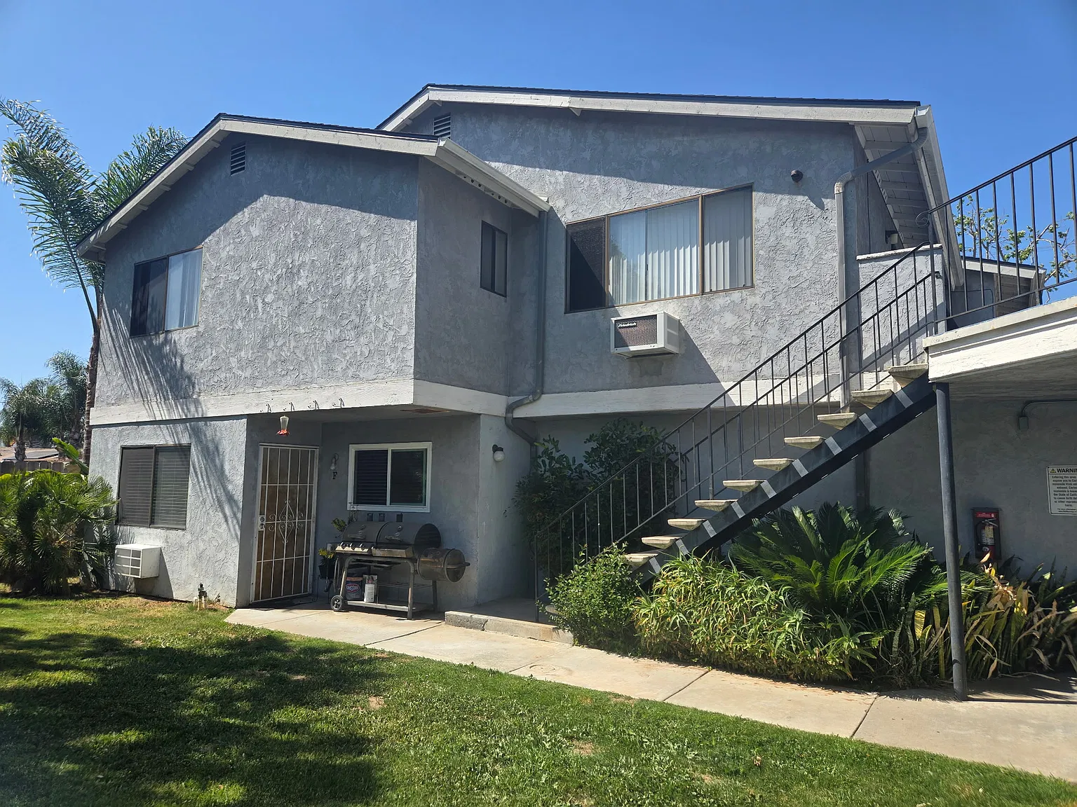 2 bed, $1,795 — Photo 3