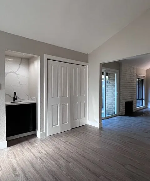 2455 American River Dr — Photo 12
