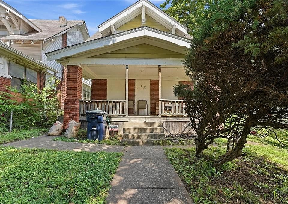 1st image of 3741 Agnes Ave