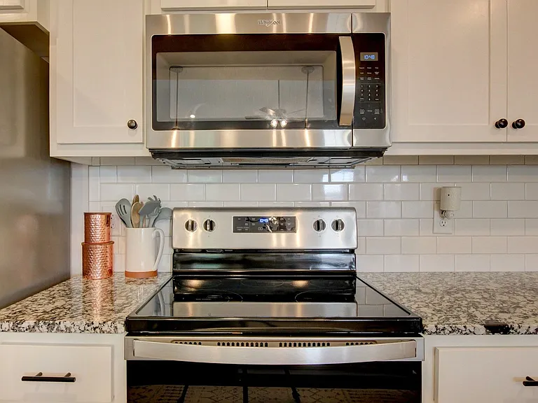 715 Jodine Ann Dr — Photo 13