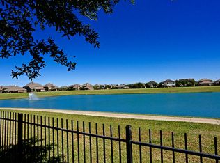 8331 Clover Leaf Dr, Rosenberg, TX 77469