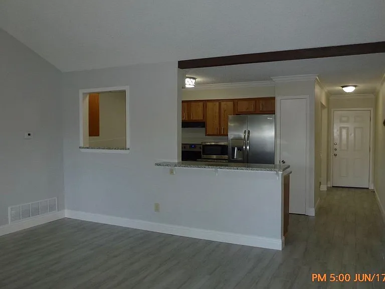 3920 Wendover Dr — Photo 7