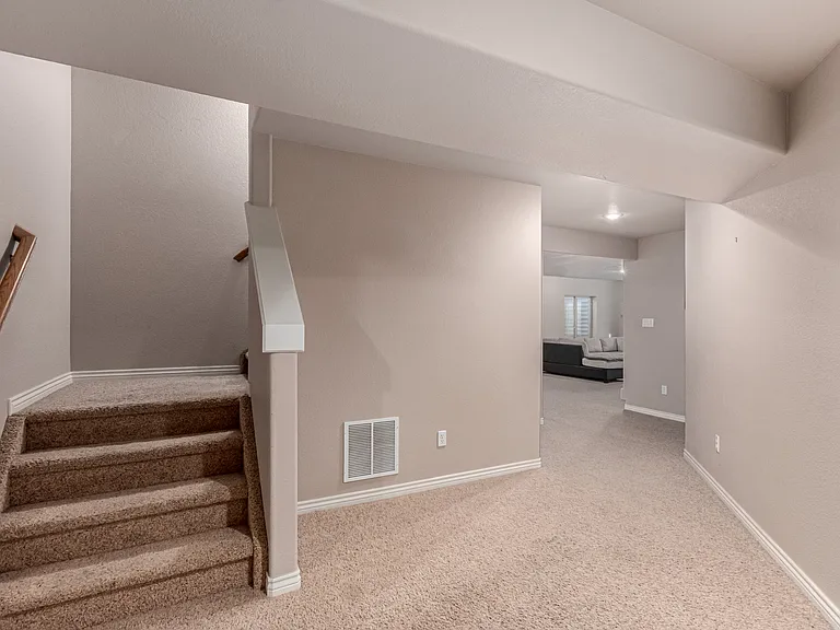 13761 Lazy Creek Rd — Photo 2