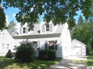 1110 Petoskey Ct, Adrian, MI 49221