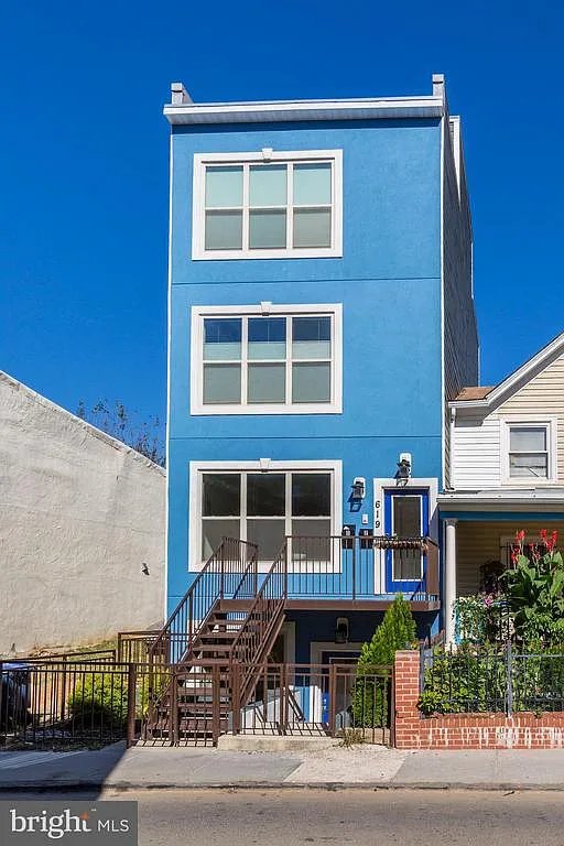 619 Newton Pl NW #101 photo 1