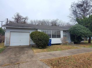 234 25th St, Cairo, IL 62914