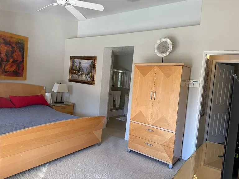 37677 Emerson Dr — Photo 15