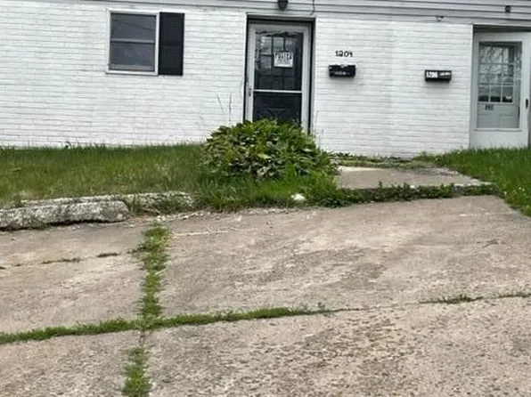 1206 Mowery St #L-29, Old Forge, PA 18518