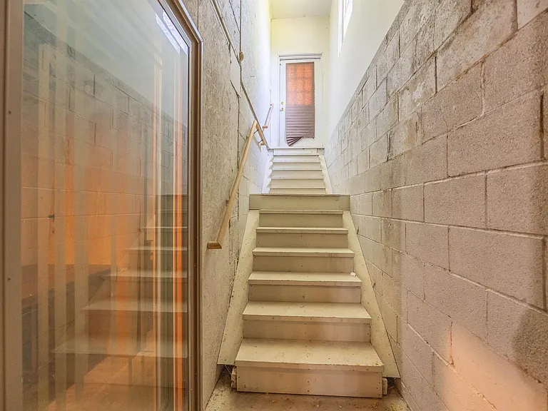 3129 Bendelow Rd — Photo 32