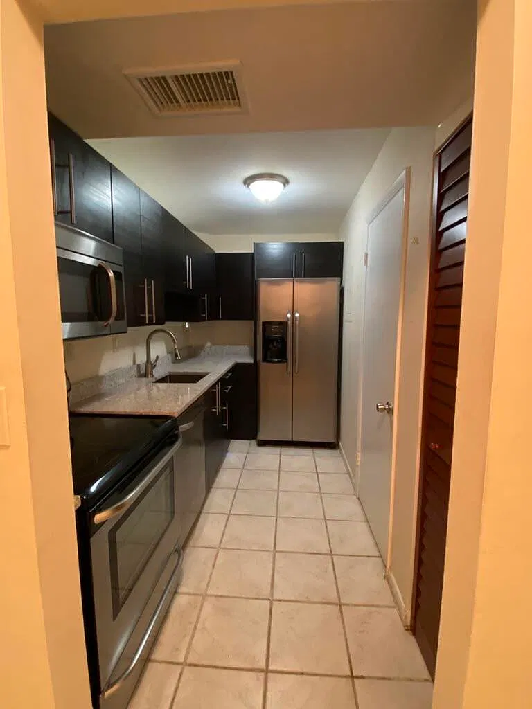 Riviera Park Condominium — Photo 3