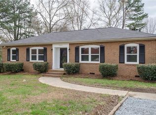 7040 Idlewild Rd, Charlotte, NC 28212