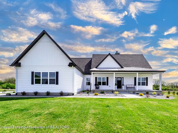 1706 Simmons Rd, Mason, MI 48854