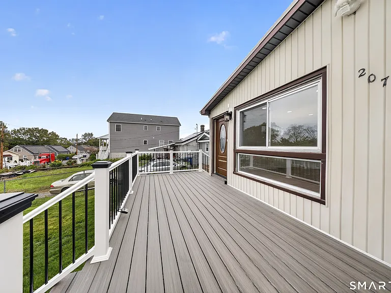 207 Hillcrest Rd — Photo 24