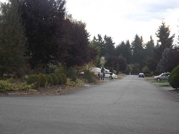 5th image of 12617 224th Street Ct E