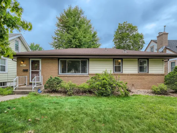 3845 Vera Cruz Ave N, Robbinsdale, MN 55422