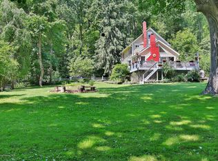 38 Tan Vat Rd, Locust, NJ 07760