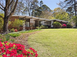 2037 Continental Dr, Atlanta, GA 30345