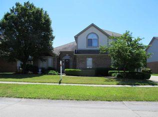 46724 Mariner Dr, Macomb, MI 48044