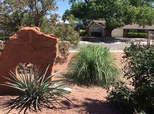 1724 Chacoma Pl SW, Albuquerque, NM 87104
