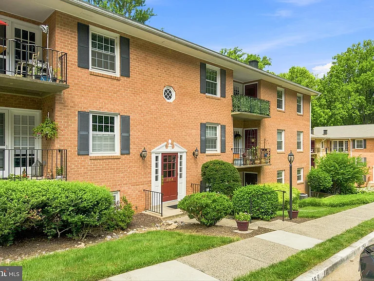 3814 Lyndhurst Dr #203 — Photo 21