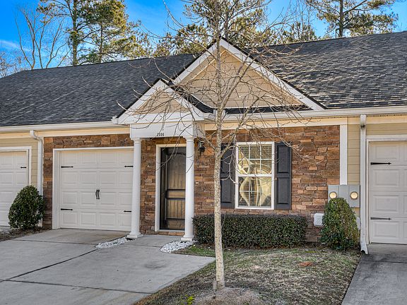 3rd image of 1901 Lauren Ln #1909