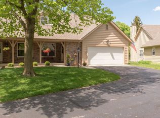 308 E James Dr, Port Washington, WI 53074