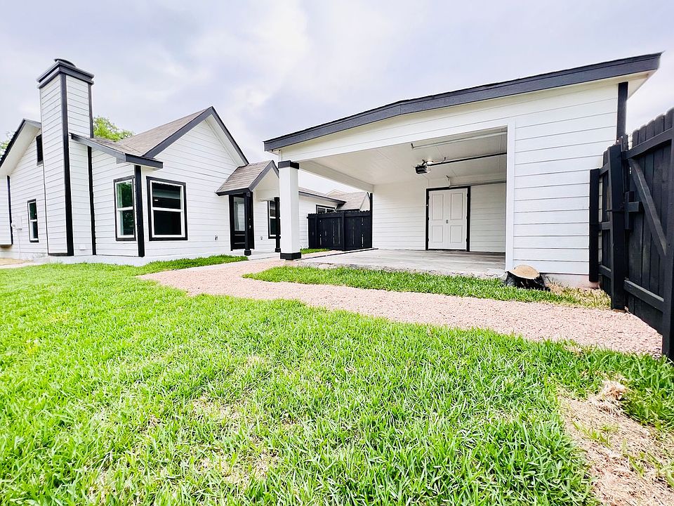 1st image of 8433 Dixon Ridge Dr #7998753FE