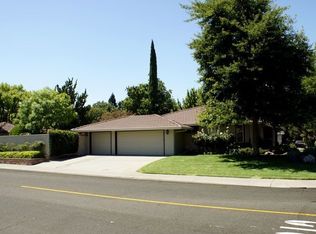 2630 American River Dr, Sacramento, CA