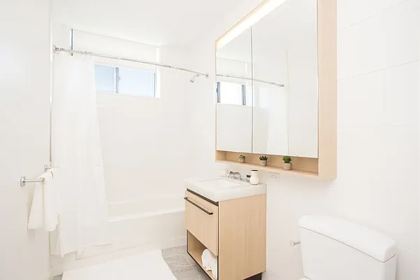 Rented by MNS Marketing | media 14