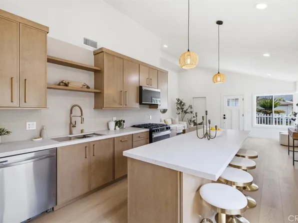 27332 Las Nieves, Mission Viejo, CA 92691