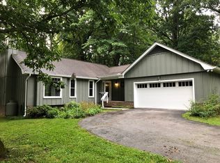 2201 Mourning Dove Ln, Signal Mountain, TN 37377