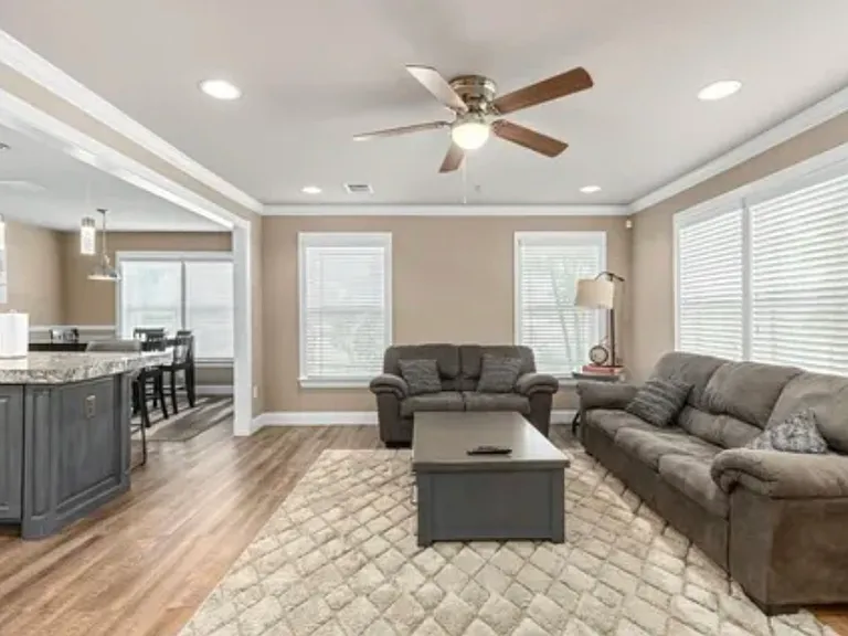 730 S Mesquite Ave — Photo 6